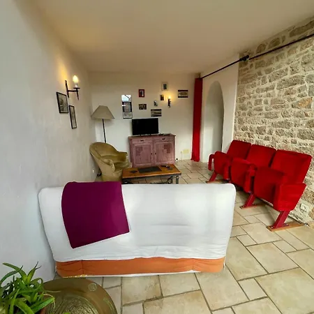 Du Coustal, Cajarc, Lot Hébergement de vacances Cajarc