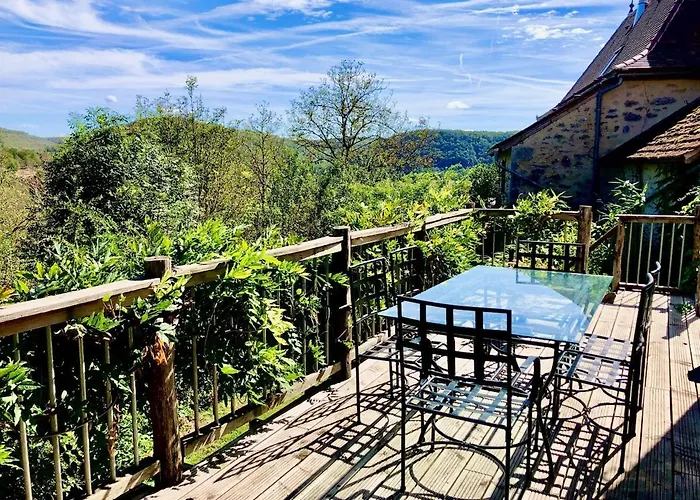 Du Coustal, Cajarc, Lot كاغارك