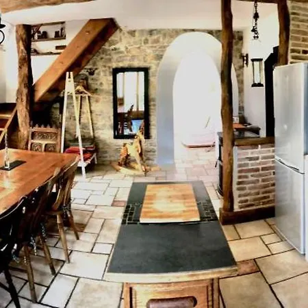 Du Coustal, Cajarc, Lot Tatil Evi *