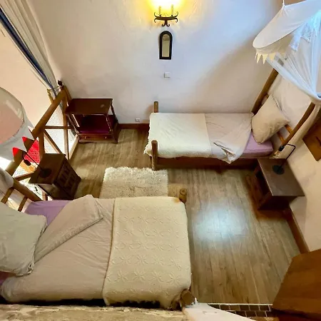 Du Coustal, Cajarc, Lot *