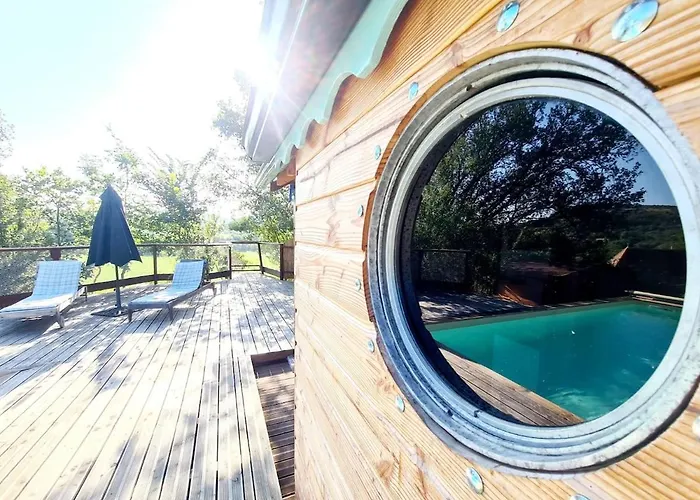 Du Coustal, Cajarc, Lot * Кажар